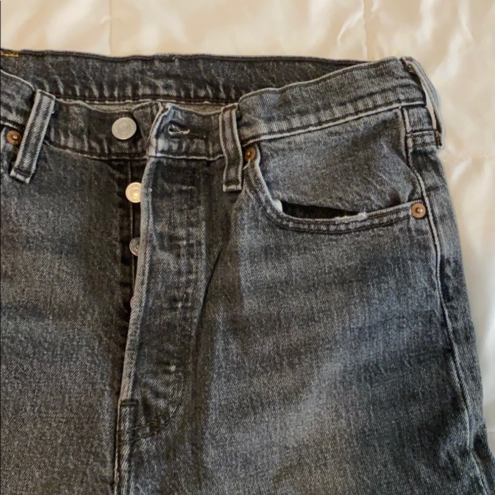Levi’s : 501 high waisted jeans